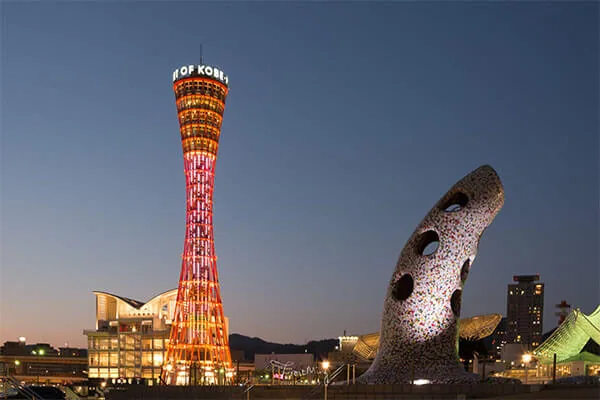 日本神户热门景点 - 神户塔（Kobe Tower）
