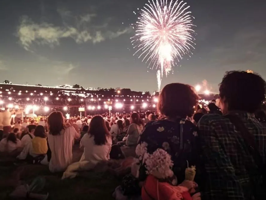 夏日限定！赴一场日本大阪的绝美烟花盛宴✨淀川花火大会全攻略！：文章配图 3