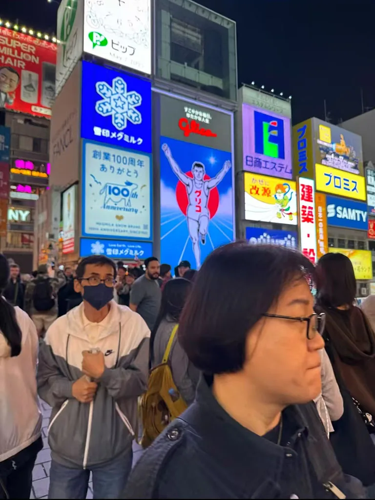 ✨ 大阪VLOG | 闯入动漫世界! 🐙 道頓堀夜游 & 美食巡礼 ✨：文章配图 10