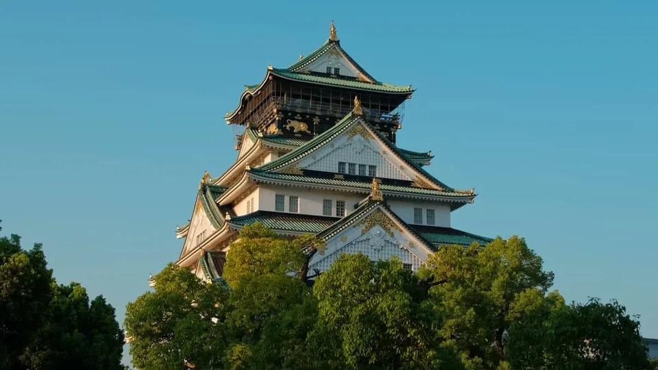 大阪城天守阁与周边公园